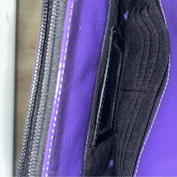 Juicy Couture Purple Leather Crossbody Bag - Picture 3 of 5